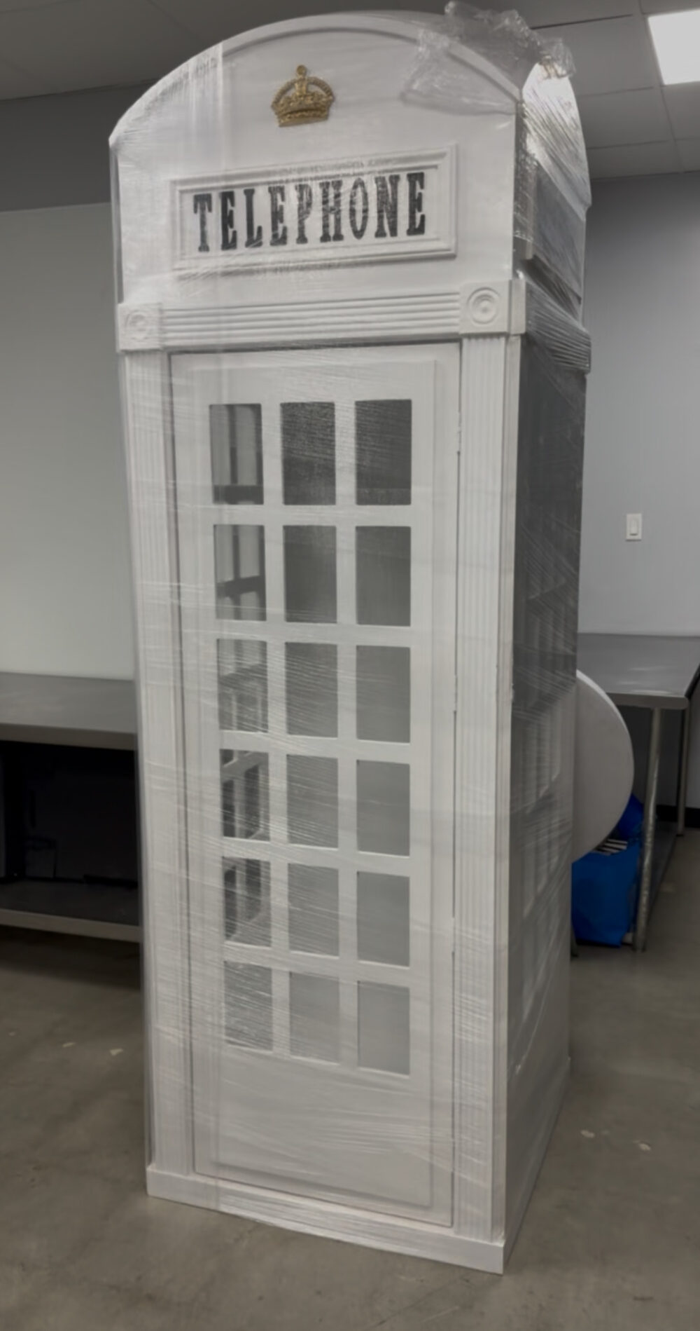 White - Telephone Booth - Image 2